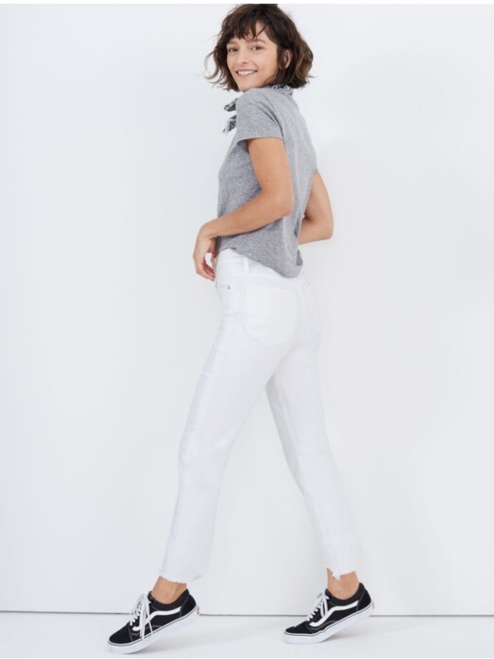 Madewell Women’s Petite Perfect Vintage Crop Jean - Picture 2 of 4